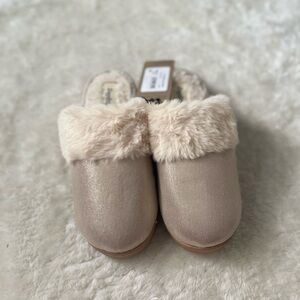 Dearfoam Dearfoams Cozy Comfort Women's Metallic Microsuede Scuff Slippers